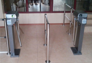 Школи, бізнес-центри, заводи та виробництво