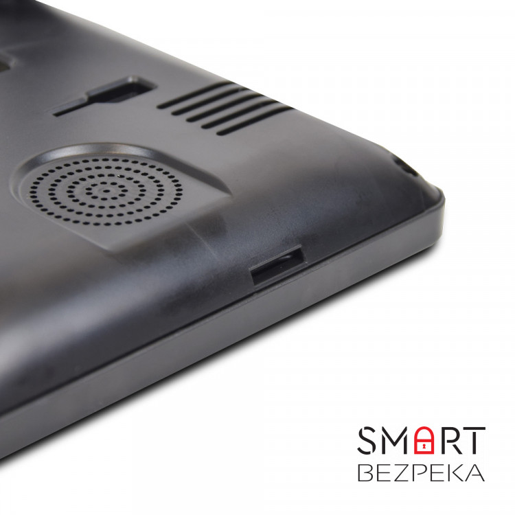Комплект видеодомофона BCOM BD-780M Black Kit: видеодомофон 7" с детектором движения и видеопанель