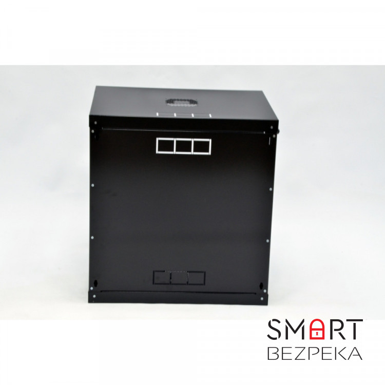 Шкаф серверный CMS 12U 600 х 600 х 640 UA-MGSWL126B для сетевого оборудования