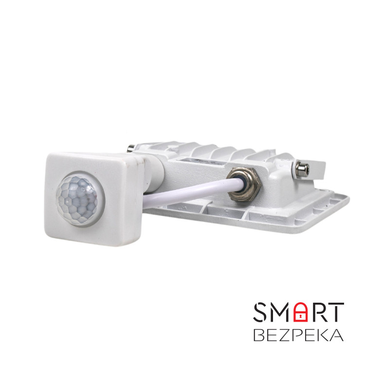 Прожектор светодиодный LIGHTWELL LW-FL-W-30-S 30 W с датчиком движения
