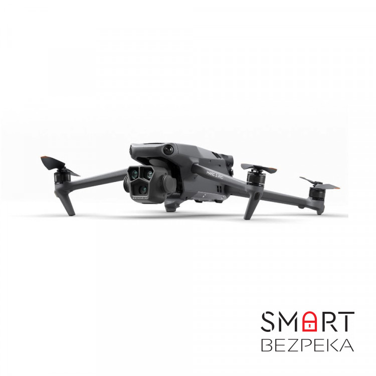 Квадрокоптер DJI Mavic 3 Pro Fly More Combo с DJI RC (CP.MA.00000660.01) с 3 камерами