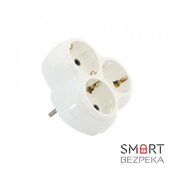 Розгалужувач ERKA 2003 3 гнізда з заземлюючим контактом білий