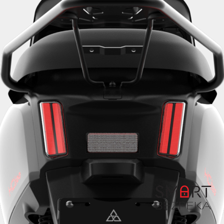 Електроскутер SARKCYBER HC200 CBS Diamond Black