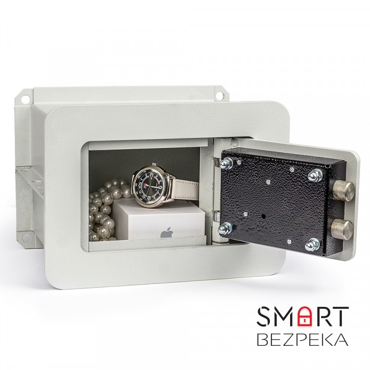 Сейф встраиваемый Ferocon ВСБ-1818К с ключевым замком