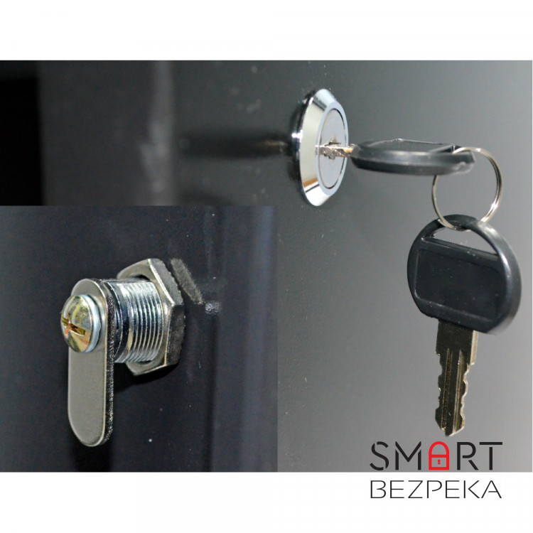 Шафа серверна CMS 18U 610 х 675 UA-MGSE1866MB для мережевого обладнання