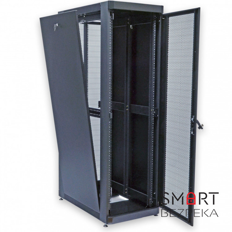 Шкаф серверный CMS 33U 610 х 865 UA-MGSE3368MPB усиленный с перфорированной дверью для сетевого оборудования