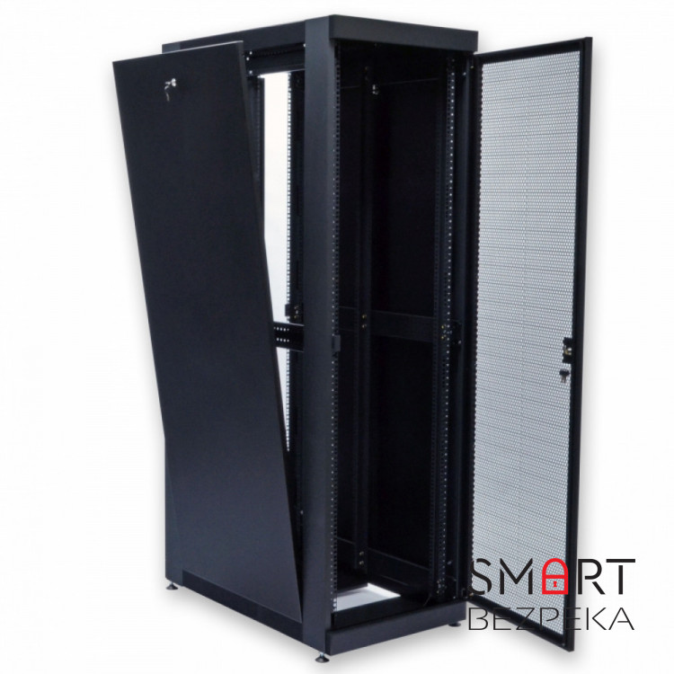 Шкаф серверный CMS 42U 610 х 1055 UA-MGSE42610MPB усиленный с перфорированной дверью для сетевого оборудования