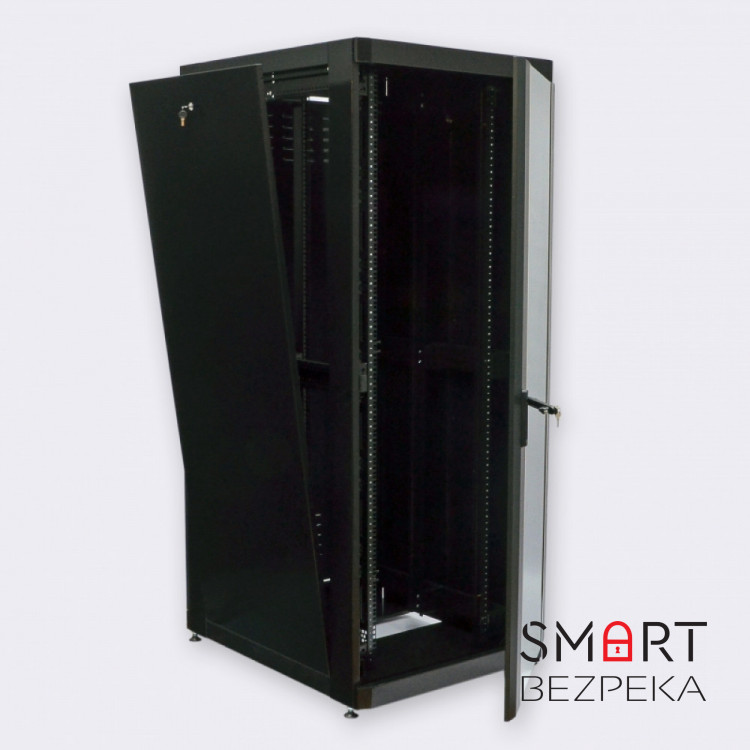 Шкаф серверный CMS 42U 800 х 1055 UA-MGSE42810B для сетевого оборудования