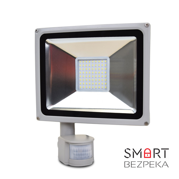 LED-прожектор Lightwell LW-50W-220PIR з датчиком руху