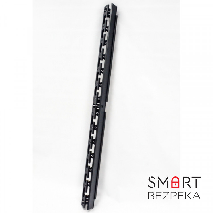 Боковий організатор кабелю з кришкою до шаф CMS MGSE 42U, чорний