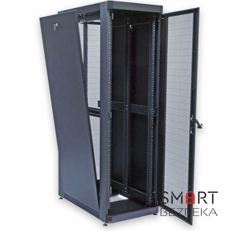 Шкаф серверный CMS 45U 610 х 1055 UA-MGSE45610MPB усиленный с перфорированной дверью для сетевого оборудования