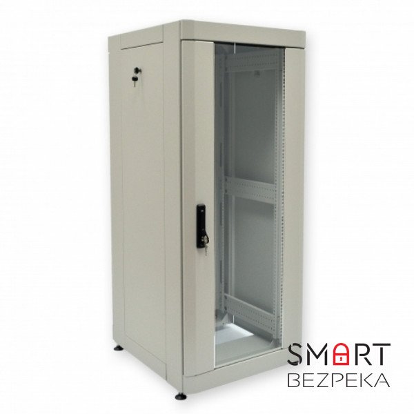 Шкаф серверный CMS 33U 610 х 675 UA-MGSE3366MG усиленный для сетевого оборудования