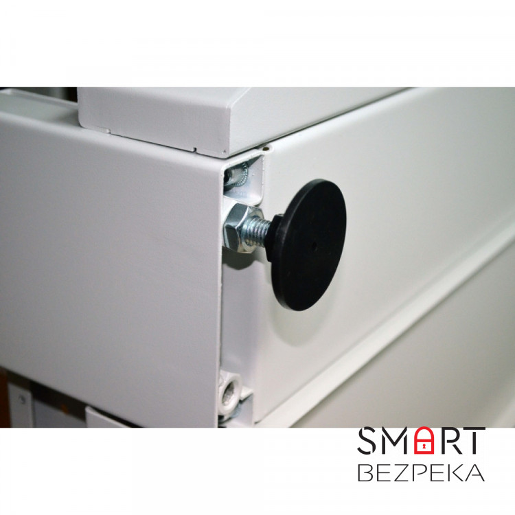 Шафа серверна CMS 33U 610 х 865 UA-MGSE3368MG посилена для мережевого обладнання