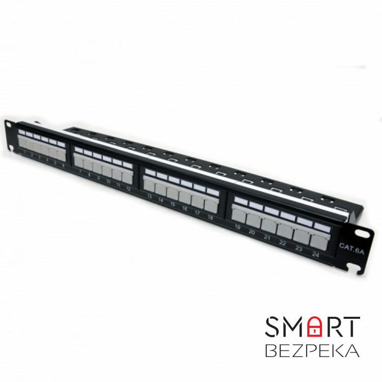 Патч-панель CMS 19" 24xRJ-45 UTP, кат. 6a з організатором кабелю і пластиковими шторками