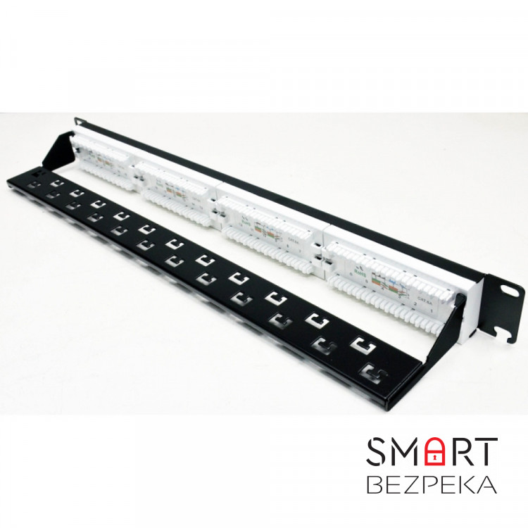 Патч-панель CMS 19" 24xRJ-45 UTP, кат. 6a з організатором кабелю і пластиковими шторками