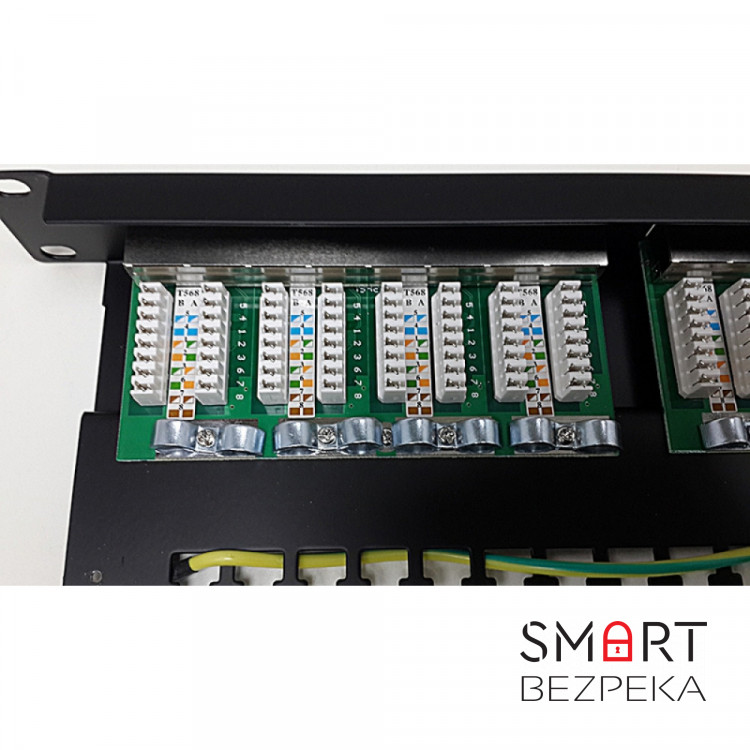 Патч-панель CMS 19" 24xRJ-45 FTP, кат. 5e з огранізатором кабелю