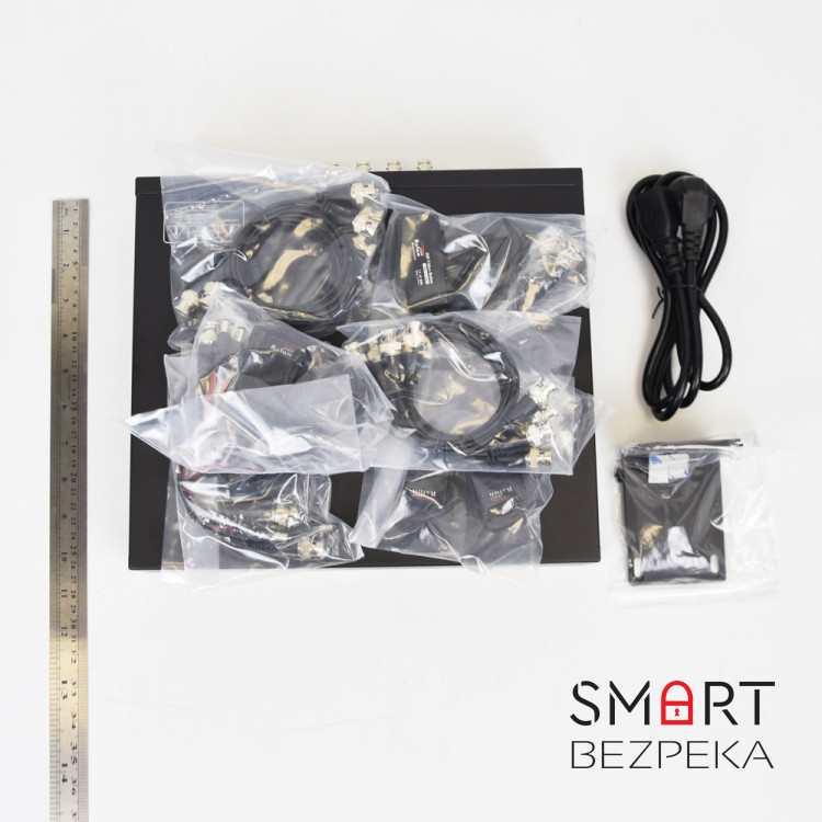 Активний 8-канальний приймач ATIS AL-1208 UHD відеосигналу і живлення через UTP