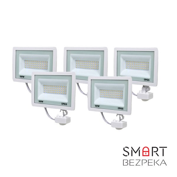 Комплект із 5 світлодіодних прожекторів Lightwell 50W з датчиком руху (LW-FL-W-50-S)